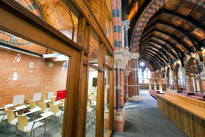Queen’s University Belfast 3